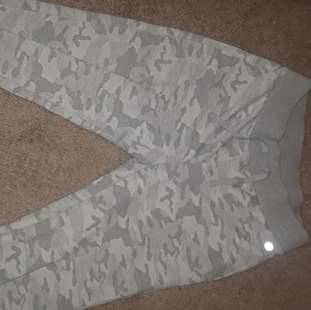 Sweat pants